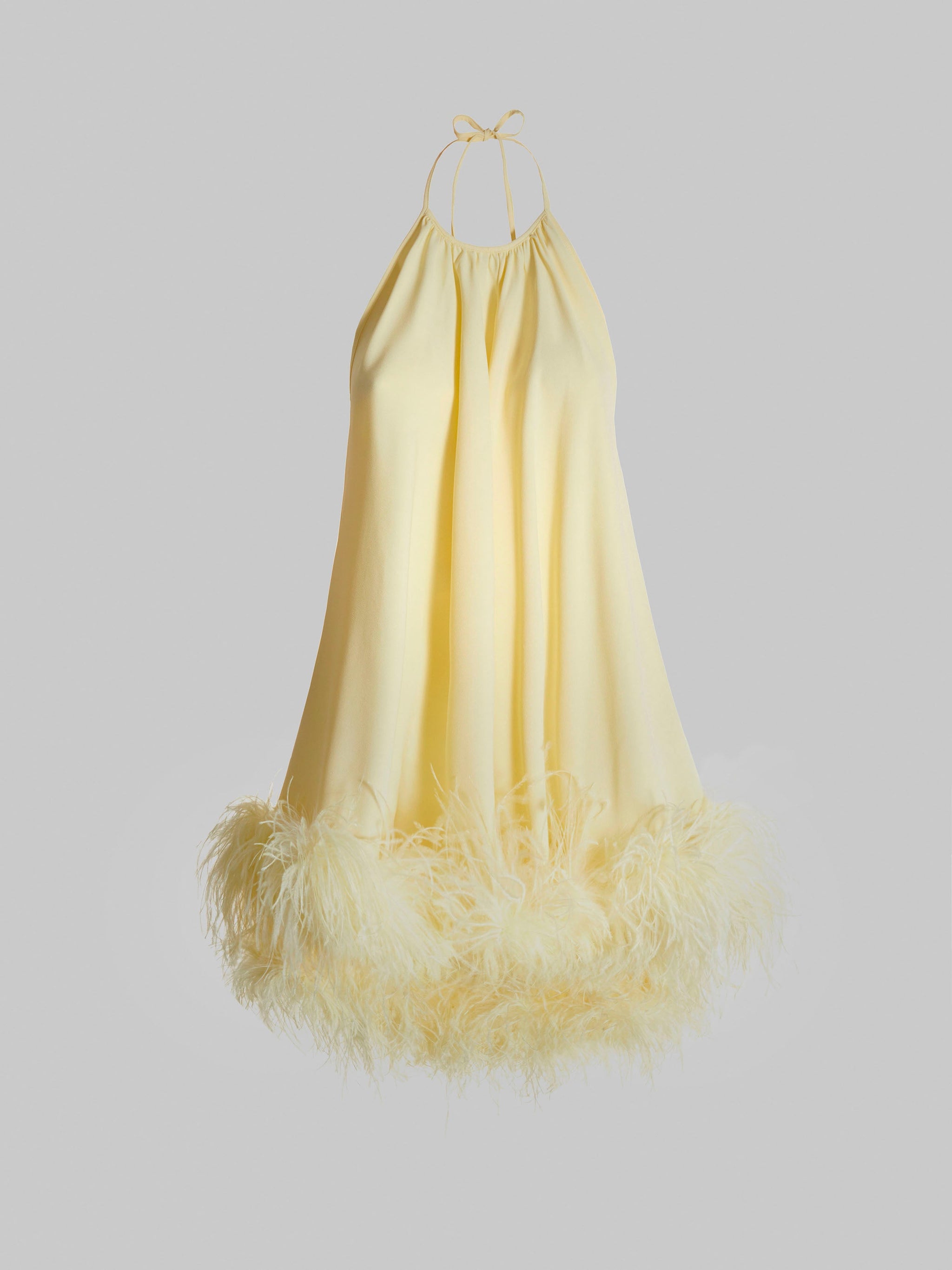 Georgia Neckholderkleid in Kamille – Rock mit Federbesatz