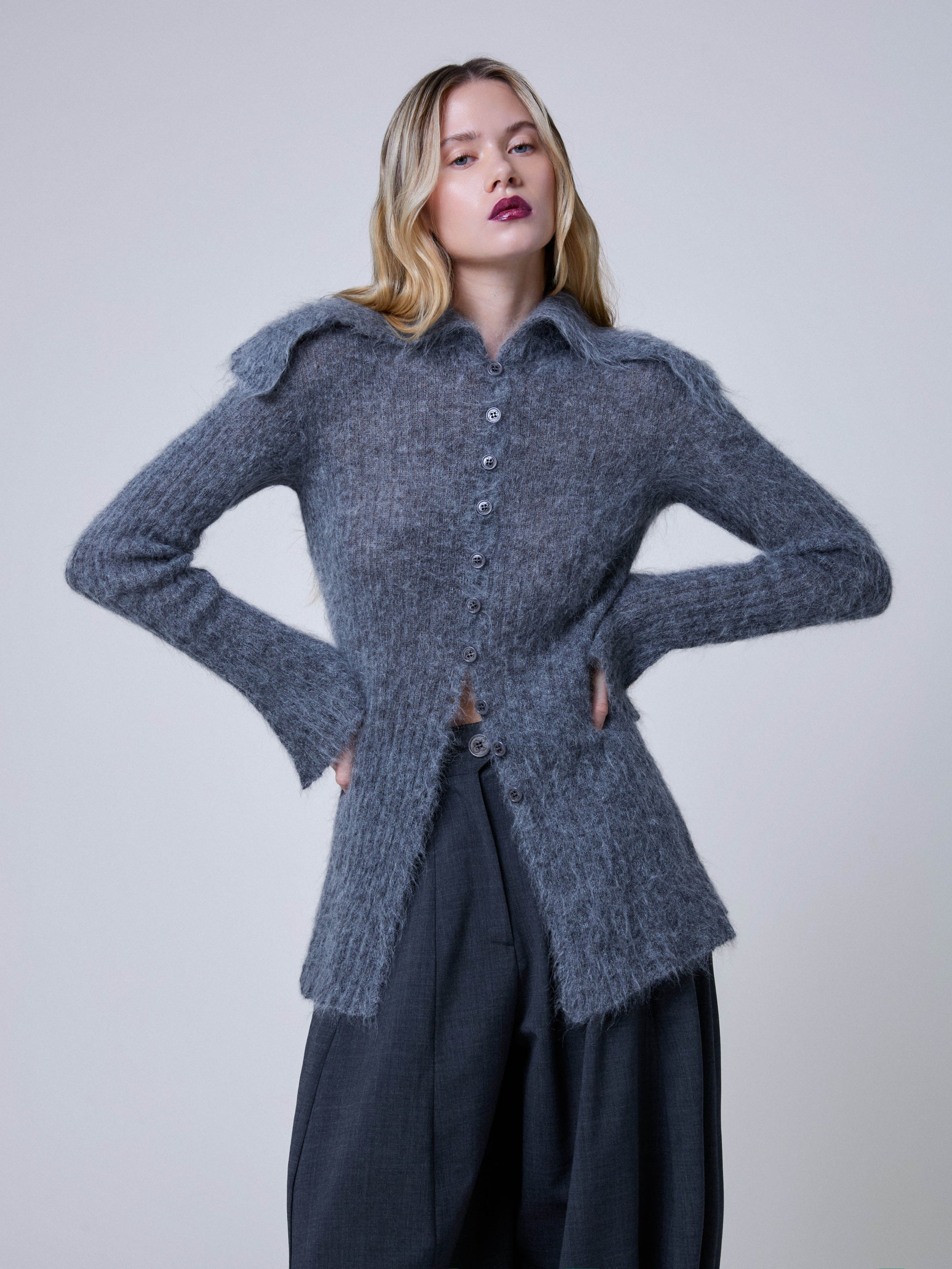 Mabel Cardigan in Flintgrau – Mohair- und Alpakawolle