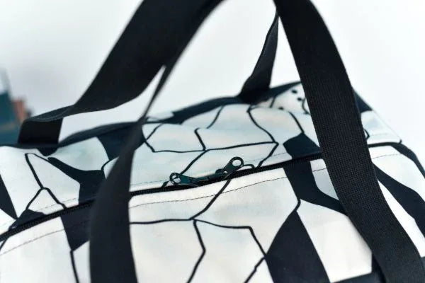 Travel Bag White Lion - Black - Aslook.com