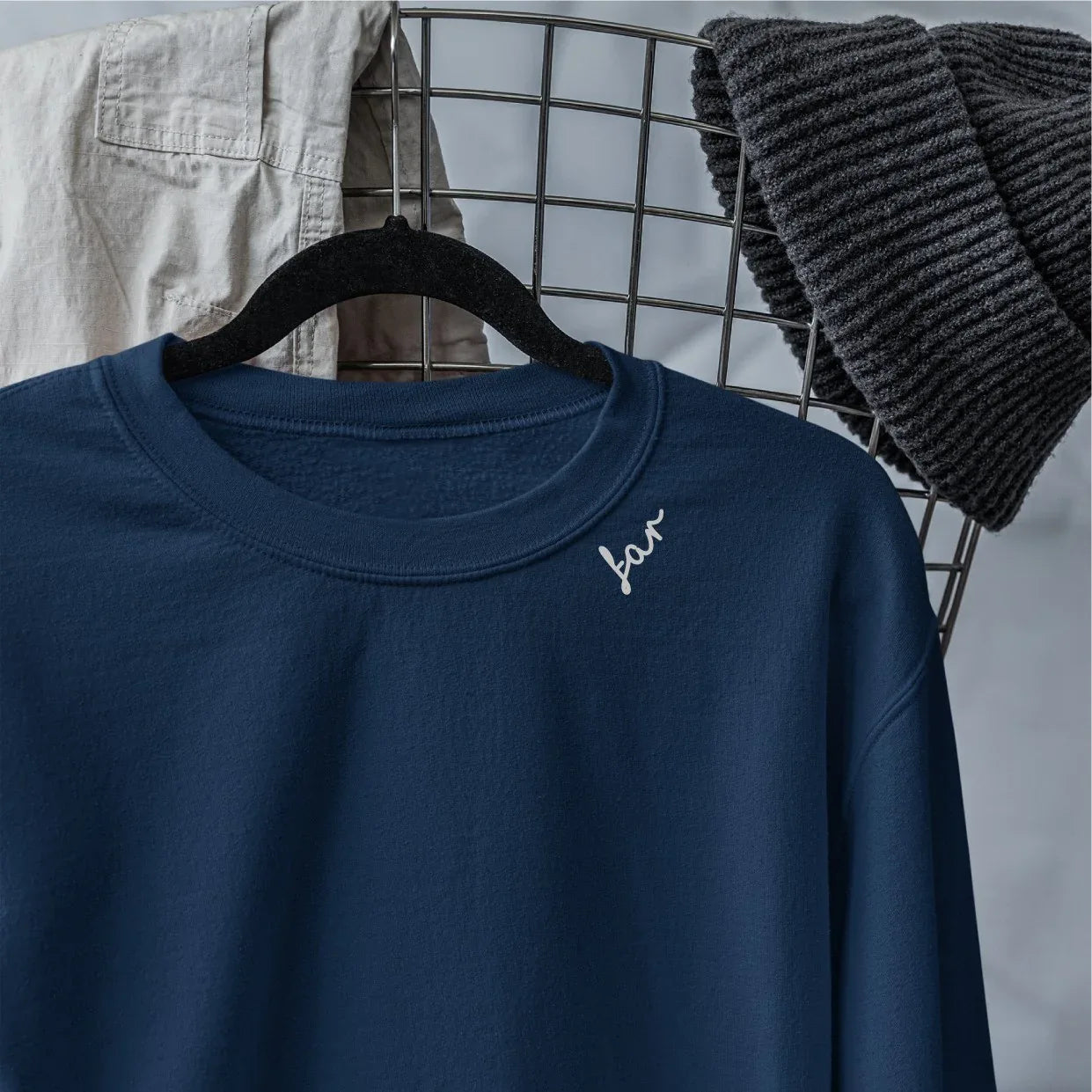 Embroidered Collar Organic Cotton Sweatshirt "Far" (SE) - Aslook.com