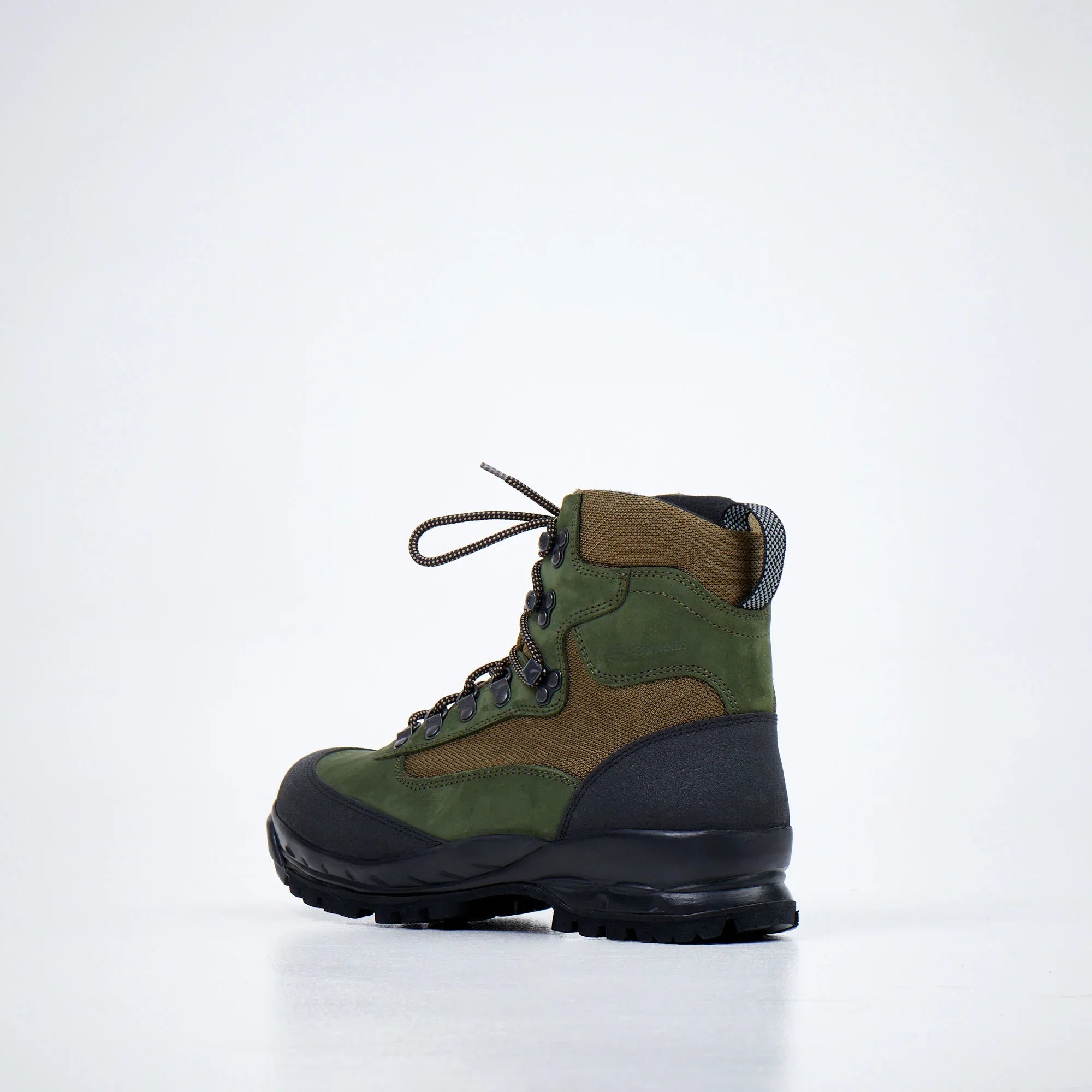 Hiking boots 550 Green / Olive - Aslook.com