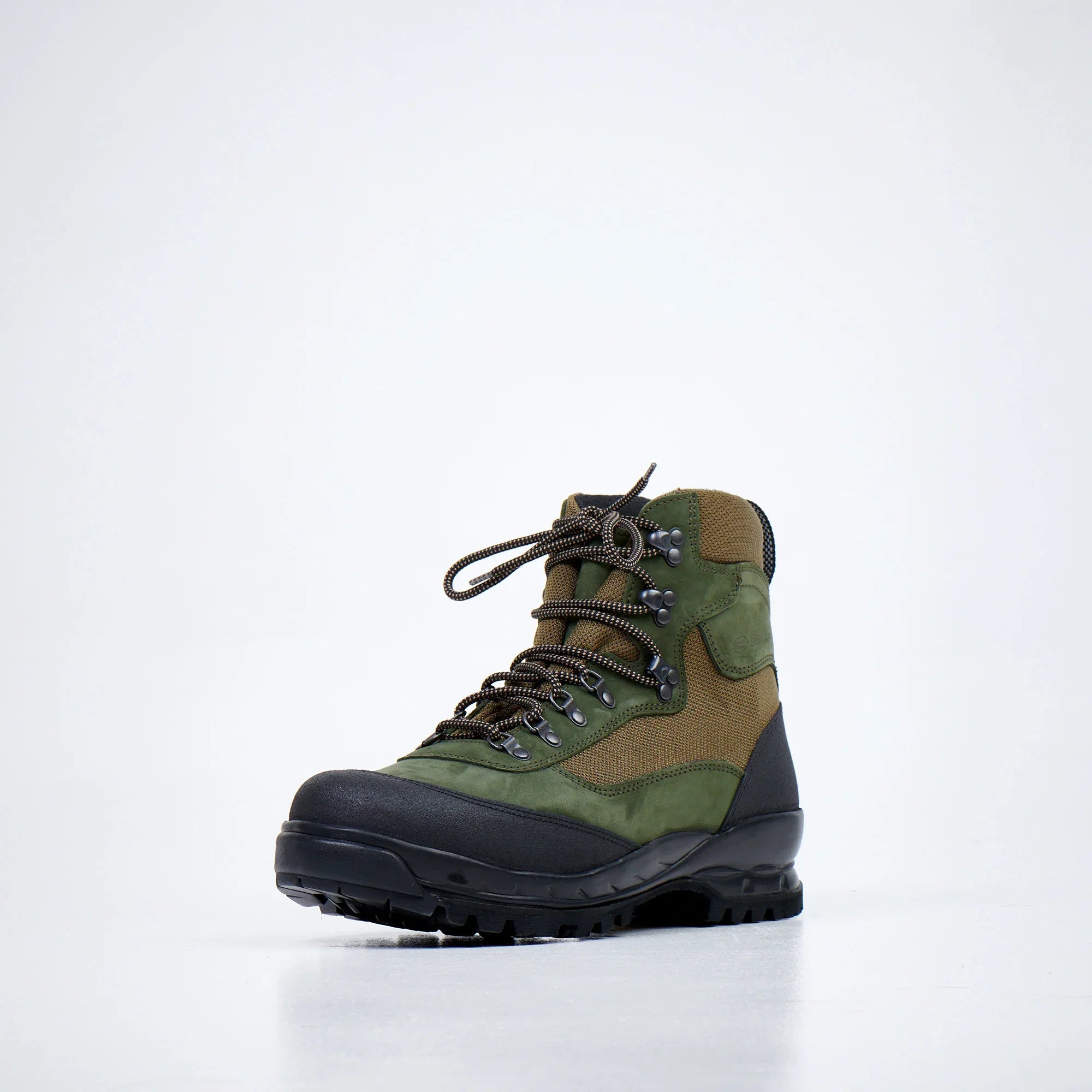 Hiking boots 550 Green / Olive - Aslook.com