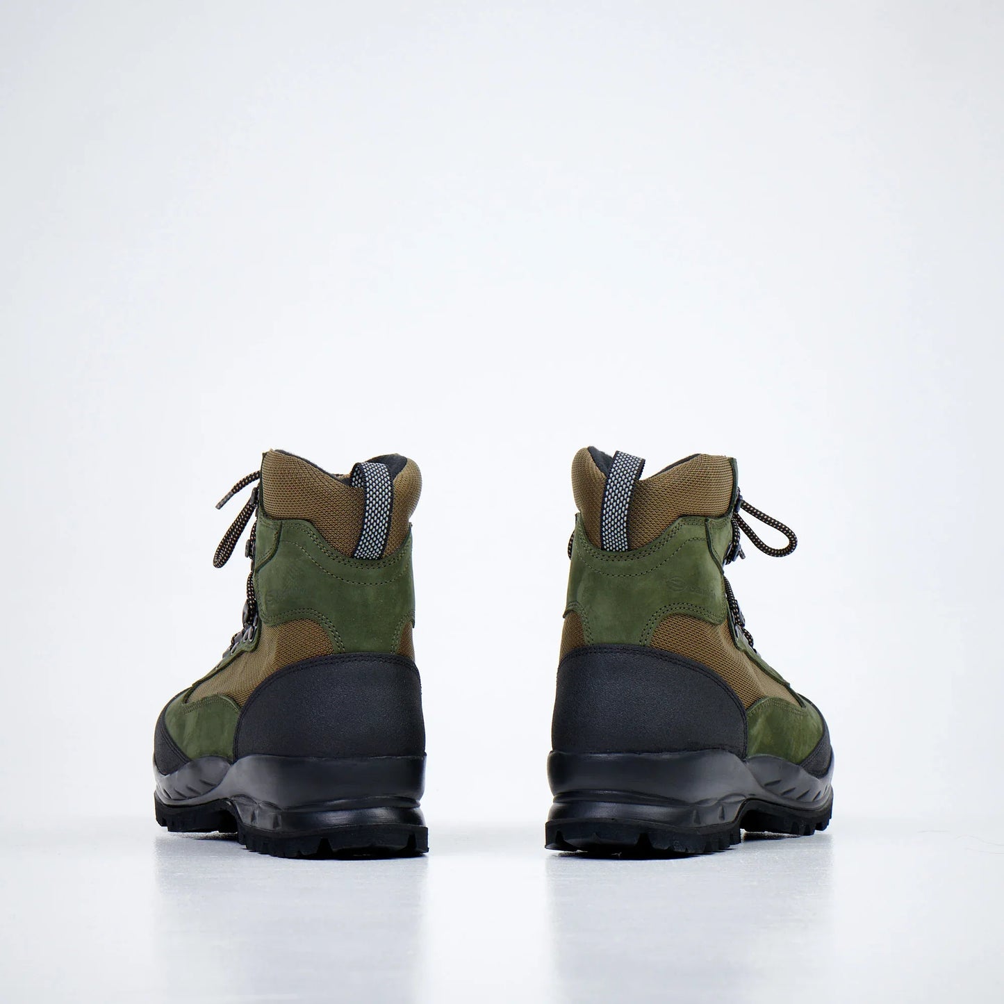 Hiking boots 550 Green / Olive - Aslook.com