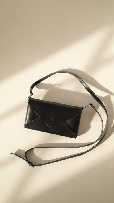 Mini Model Clutch with 3 Straps - Black